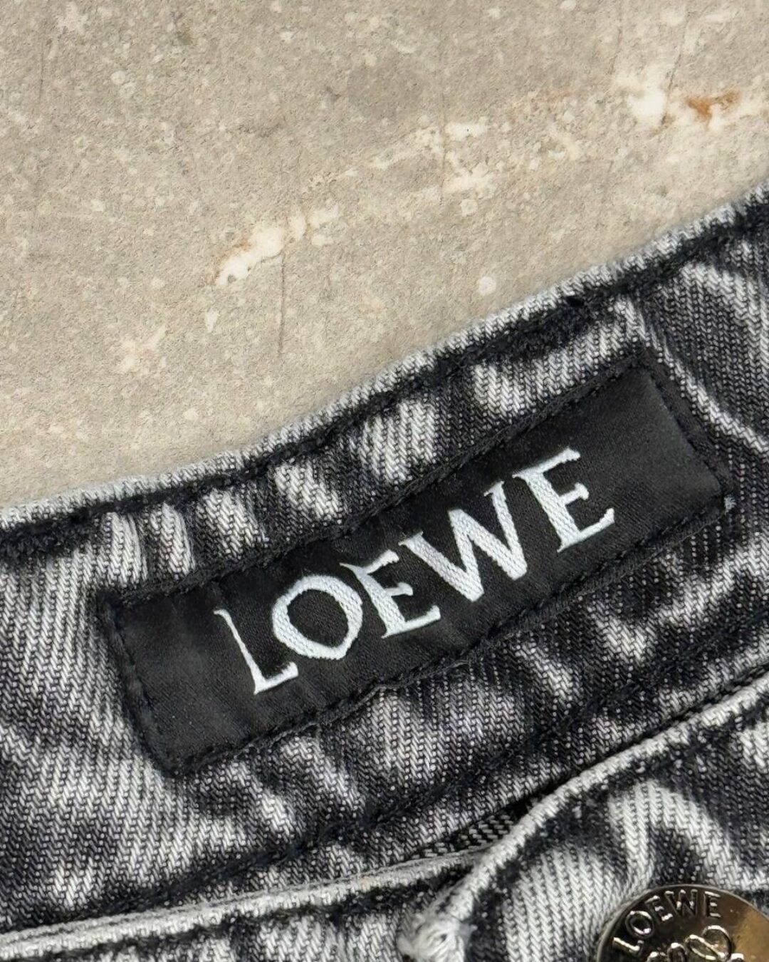 Джинсы Loewe 13