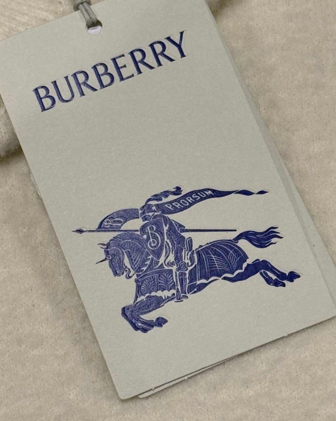 Свитер Burberry 9