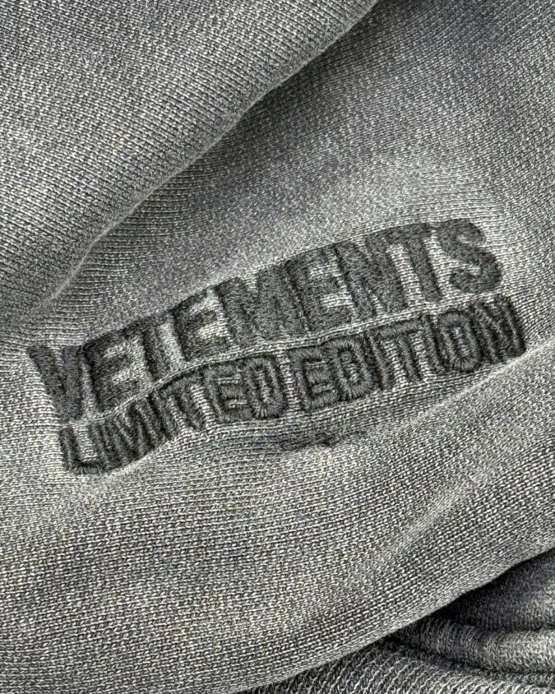 Худи Vetements 15