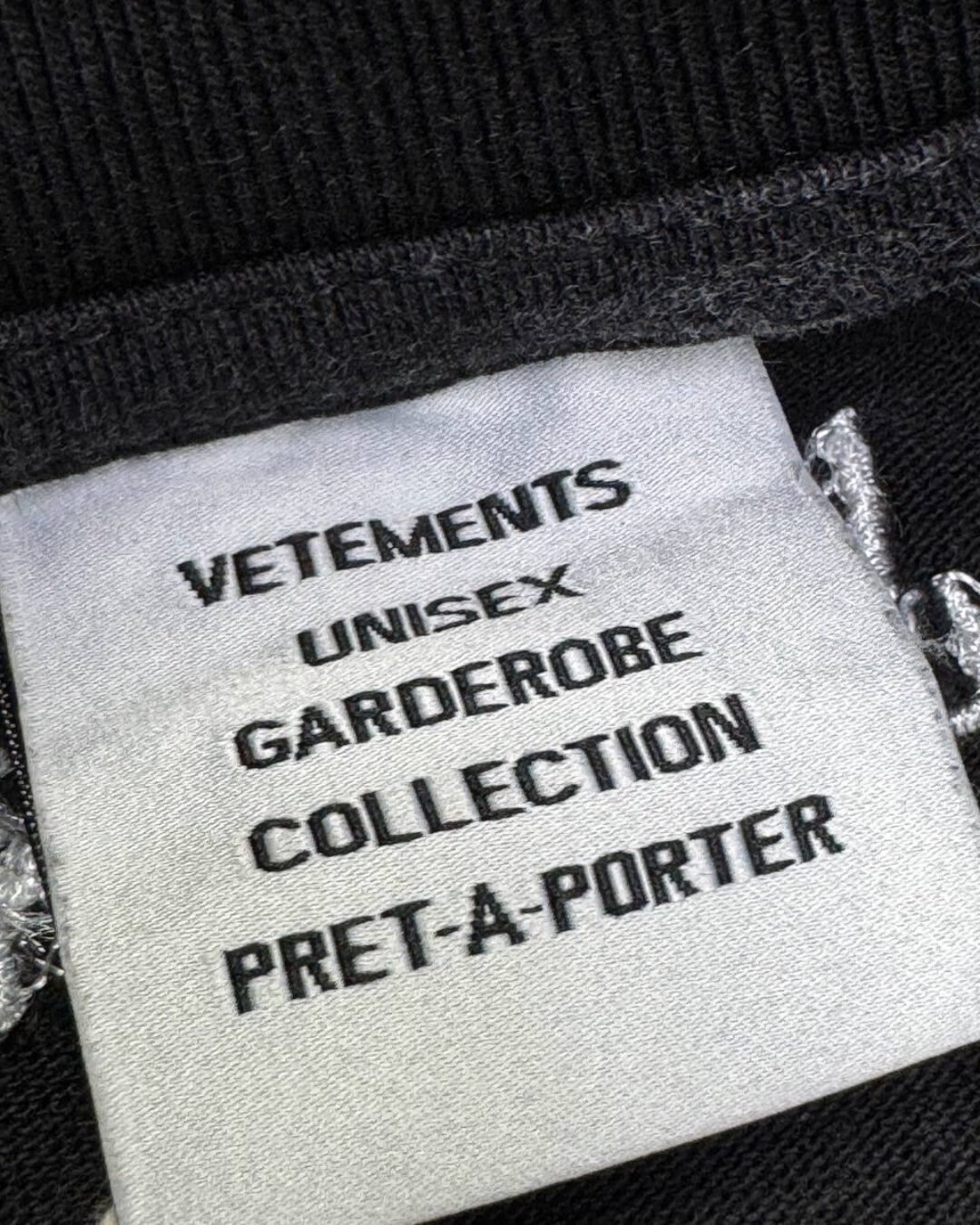 Кофта Vetements — изображение 5