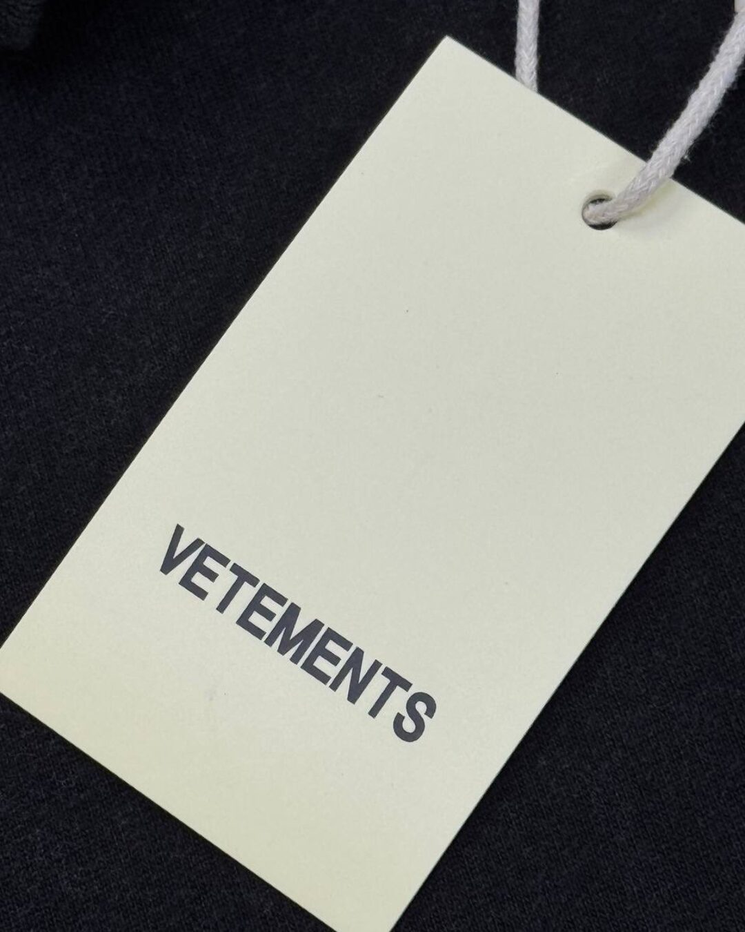 Кофта Vetements — изображение 9