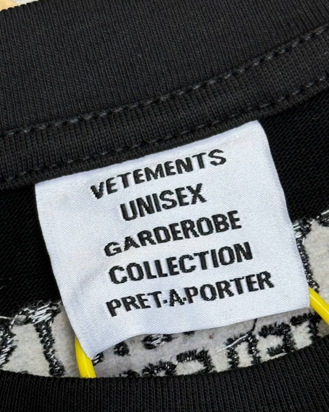 Футболка Vetements 8