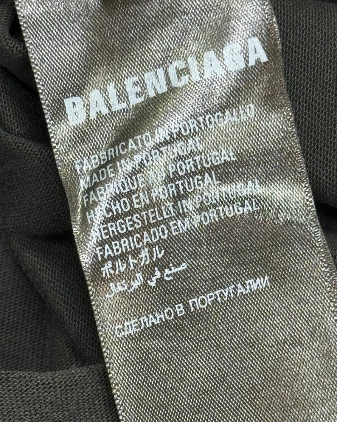 Футболка Balenciaga 11