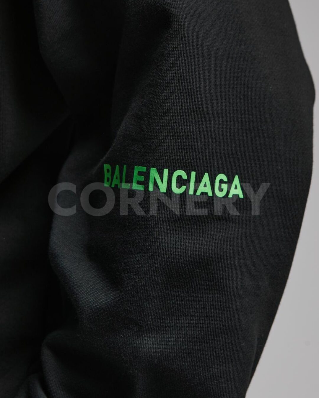 Кофта Balenciaga — изображение 7