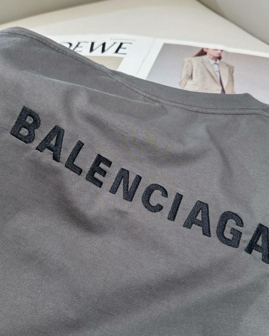 Футболка Balenciaga — изображение 9