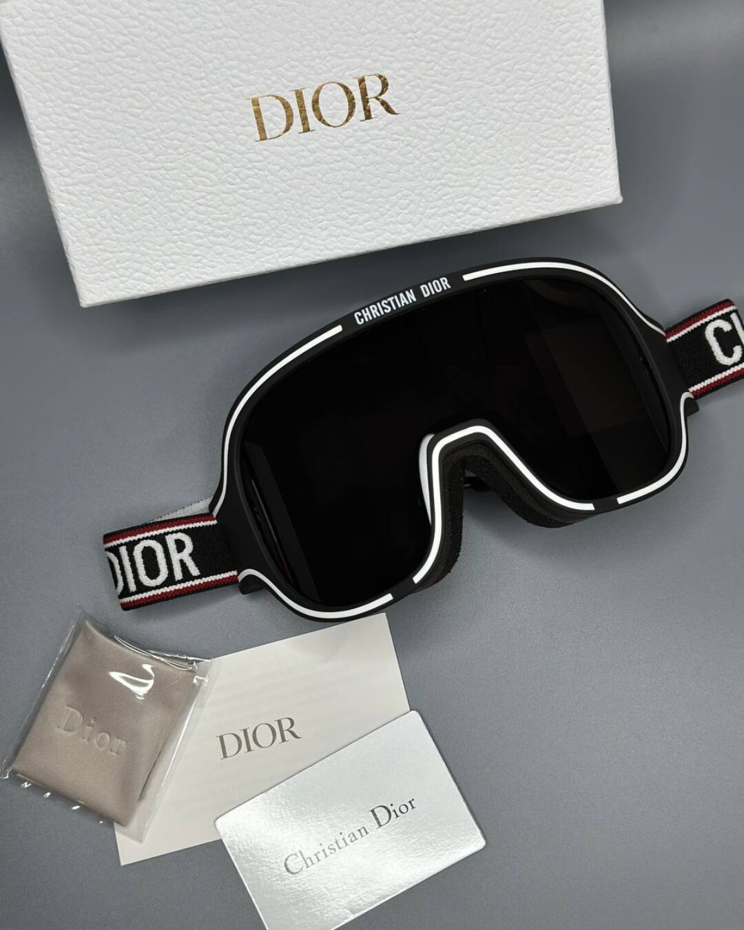 Горнолыжные очки Dior