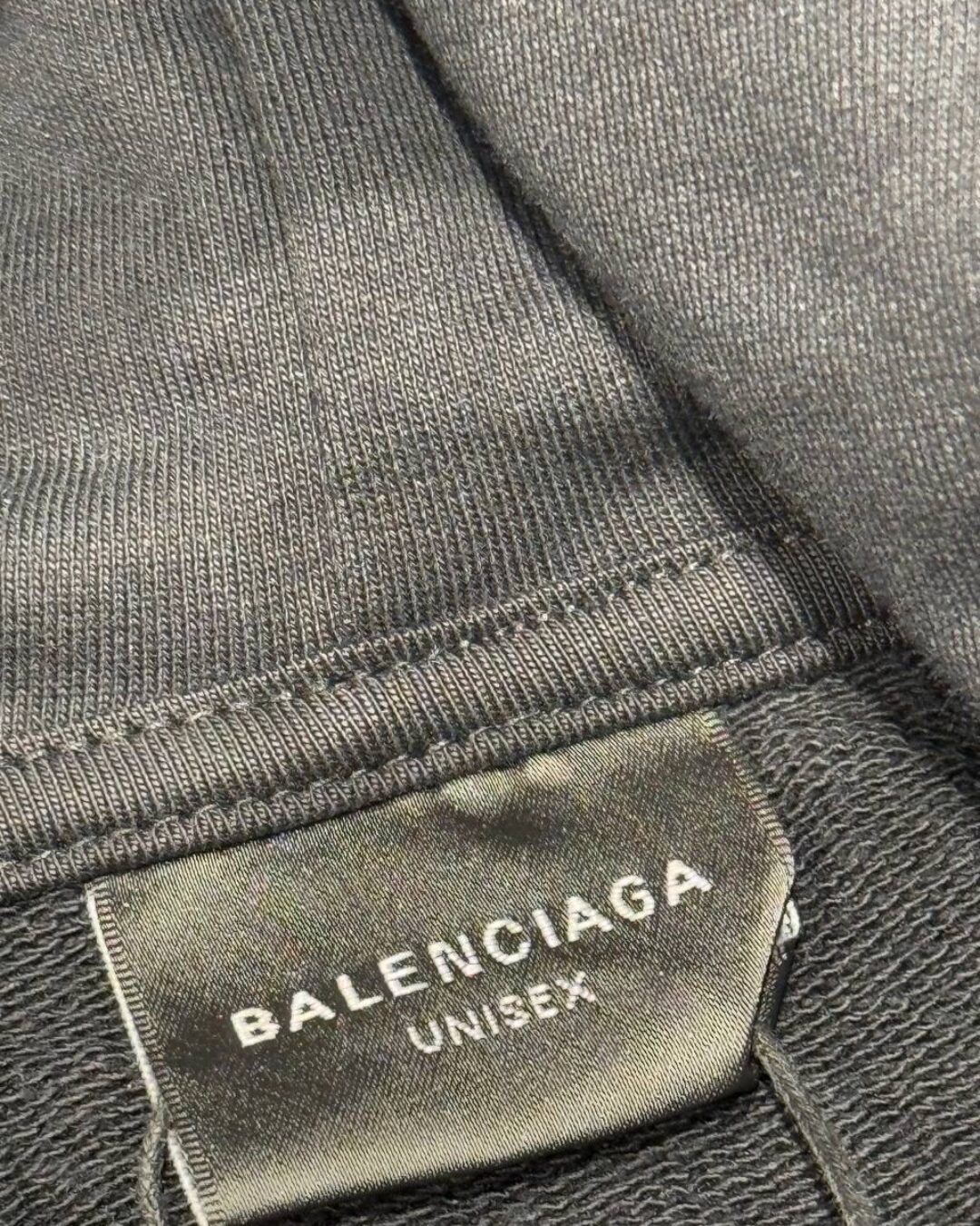 Худи Balenciaga — изображение 5