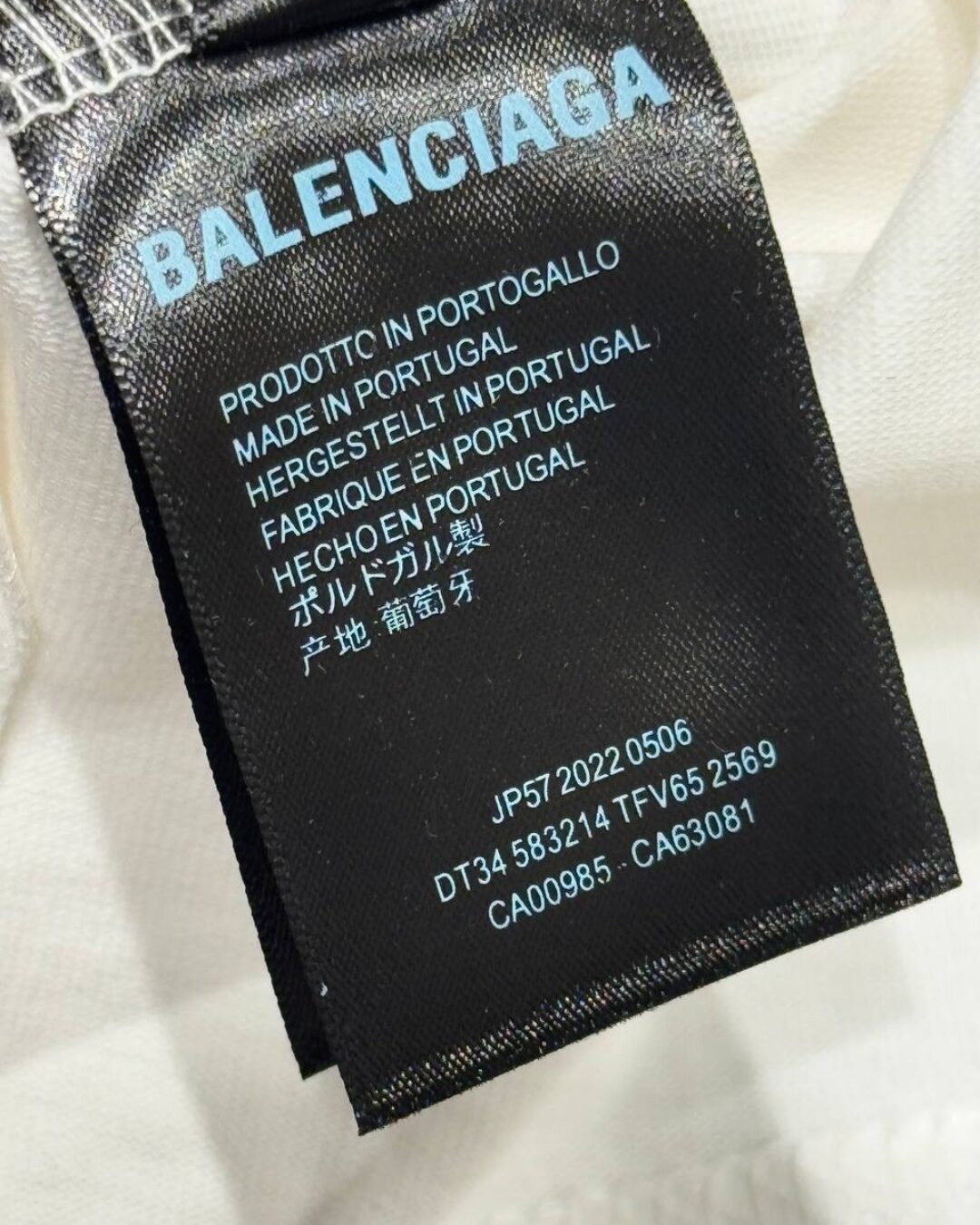 Футболка Balenciaga — изображение 7