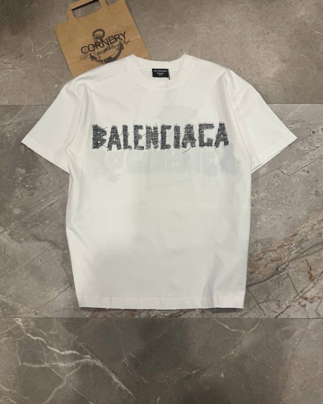 Футболка Balenciaga