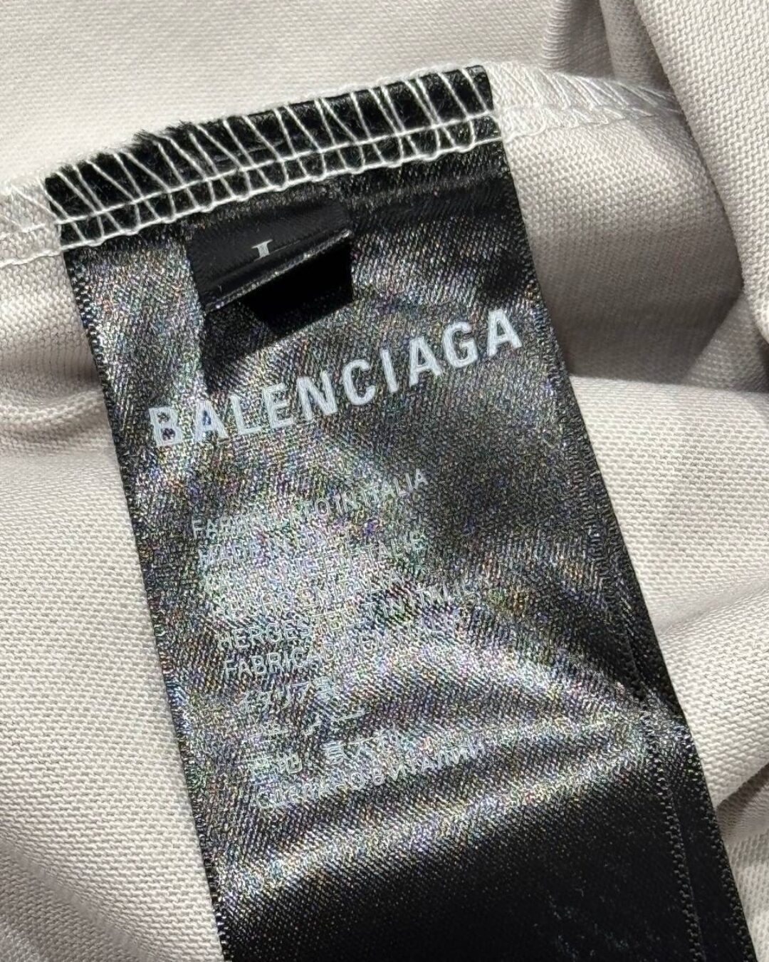 Футболка Balenciaga — изображение 9