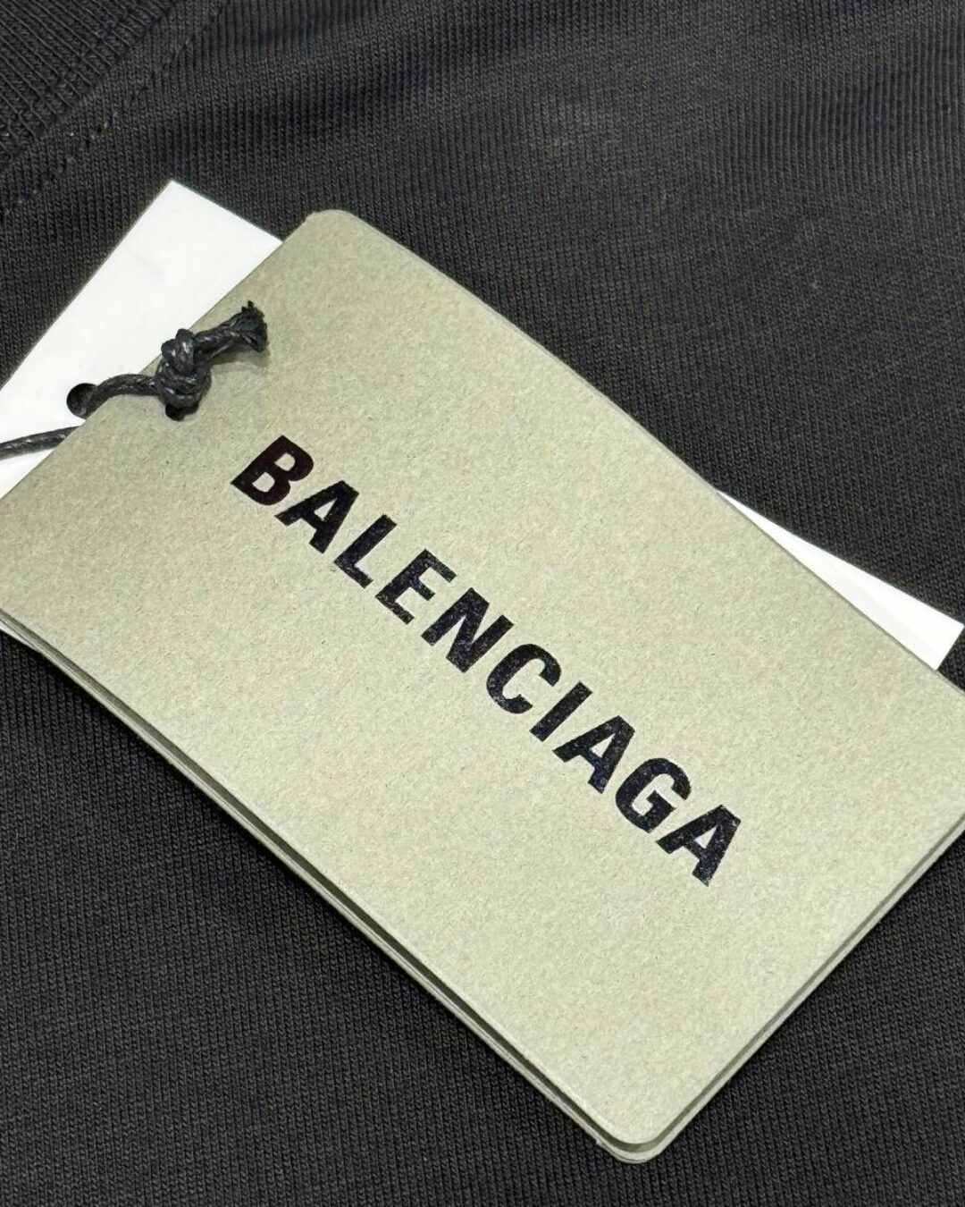 Футболка Balenciaga — изображение 7