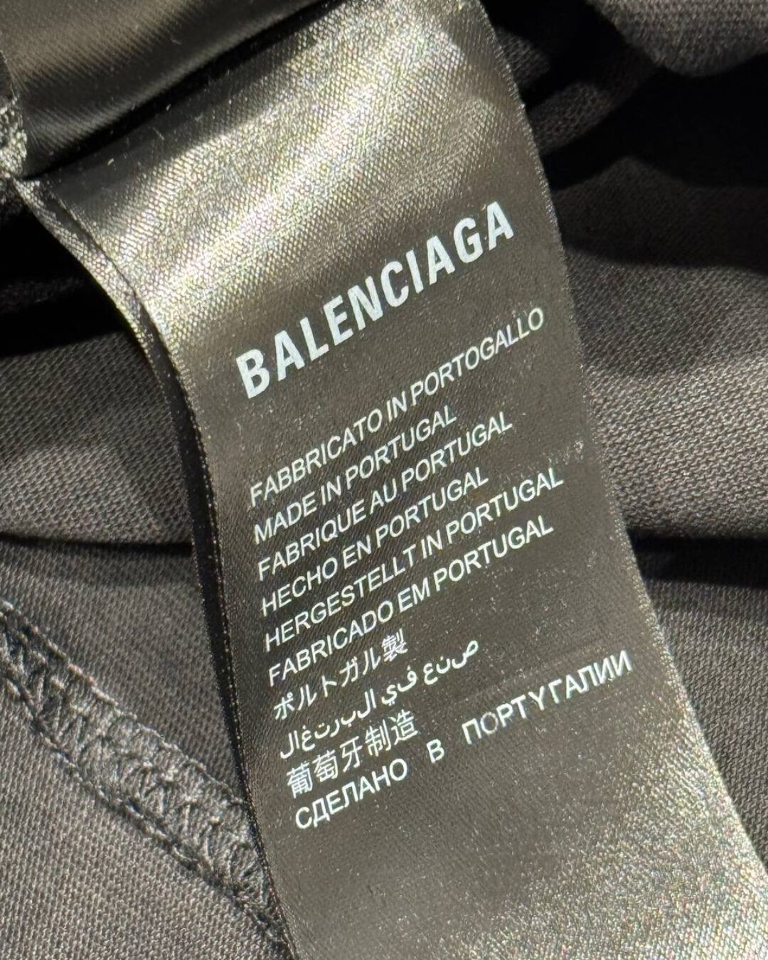 Футболка Balenciaga — изображение 8