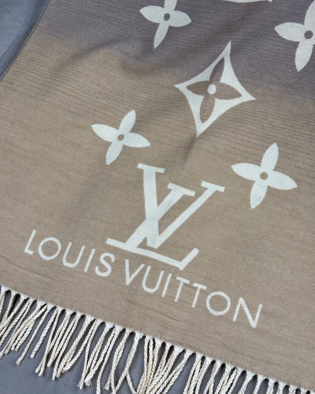 Шарф Louis Vuitton — изображение 6