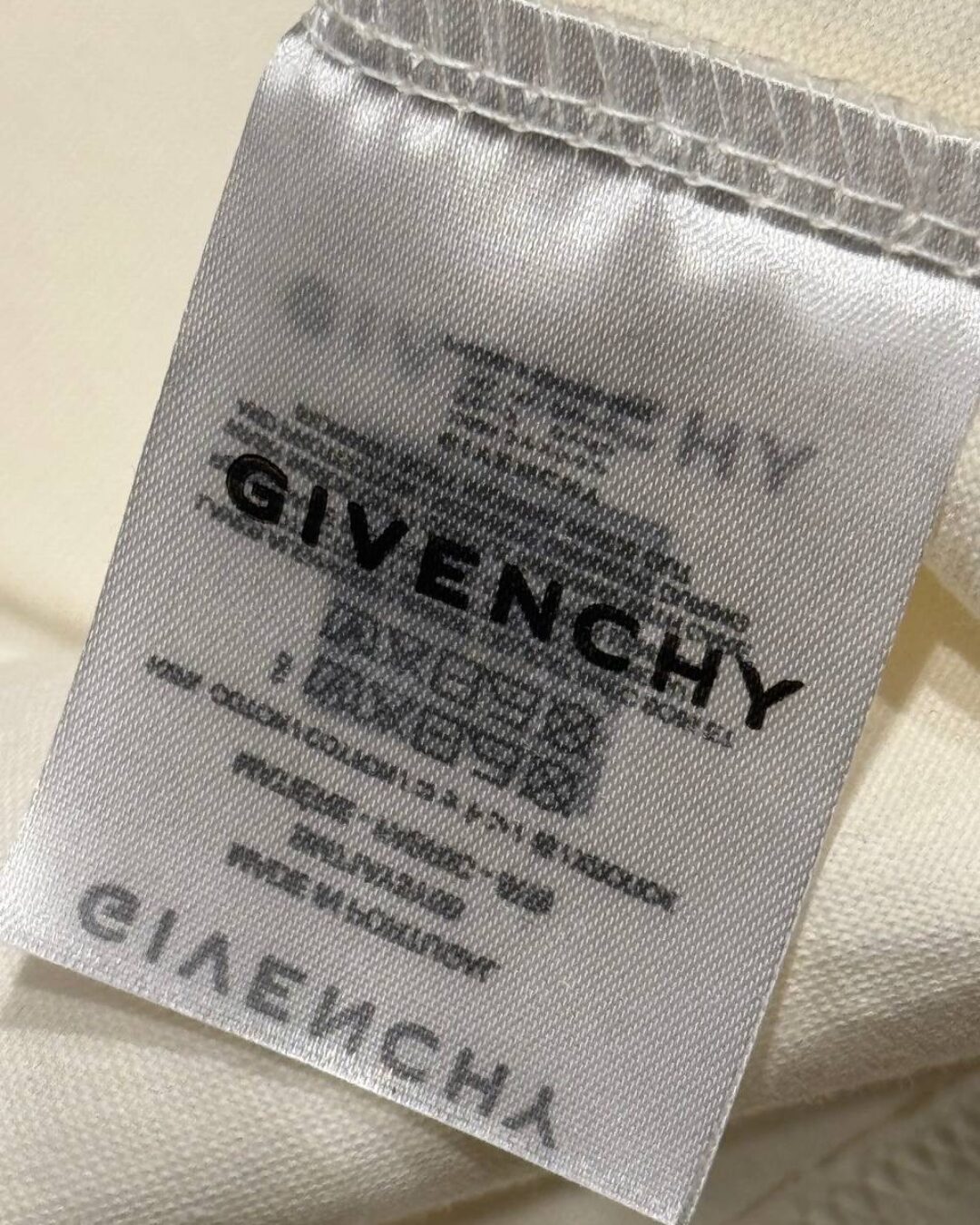 Футболка Givenchy — изображение 6