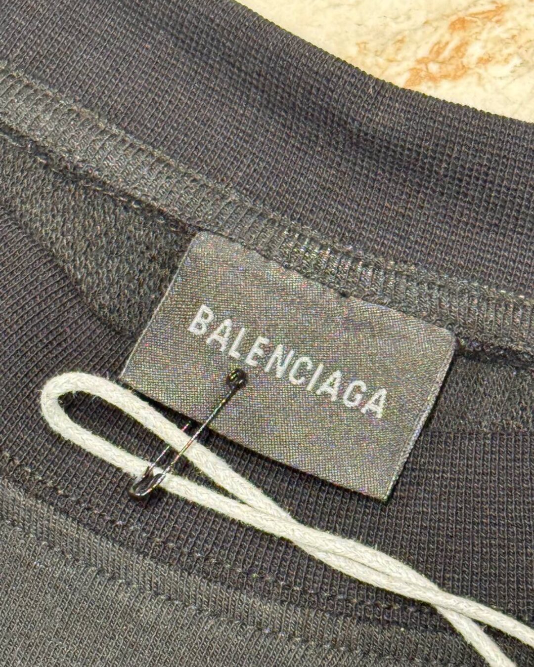 Футболка Balenciaga — изображение 6