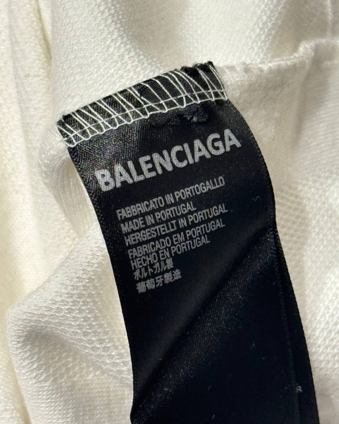 Футболка Balenciaga — изображение 7