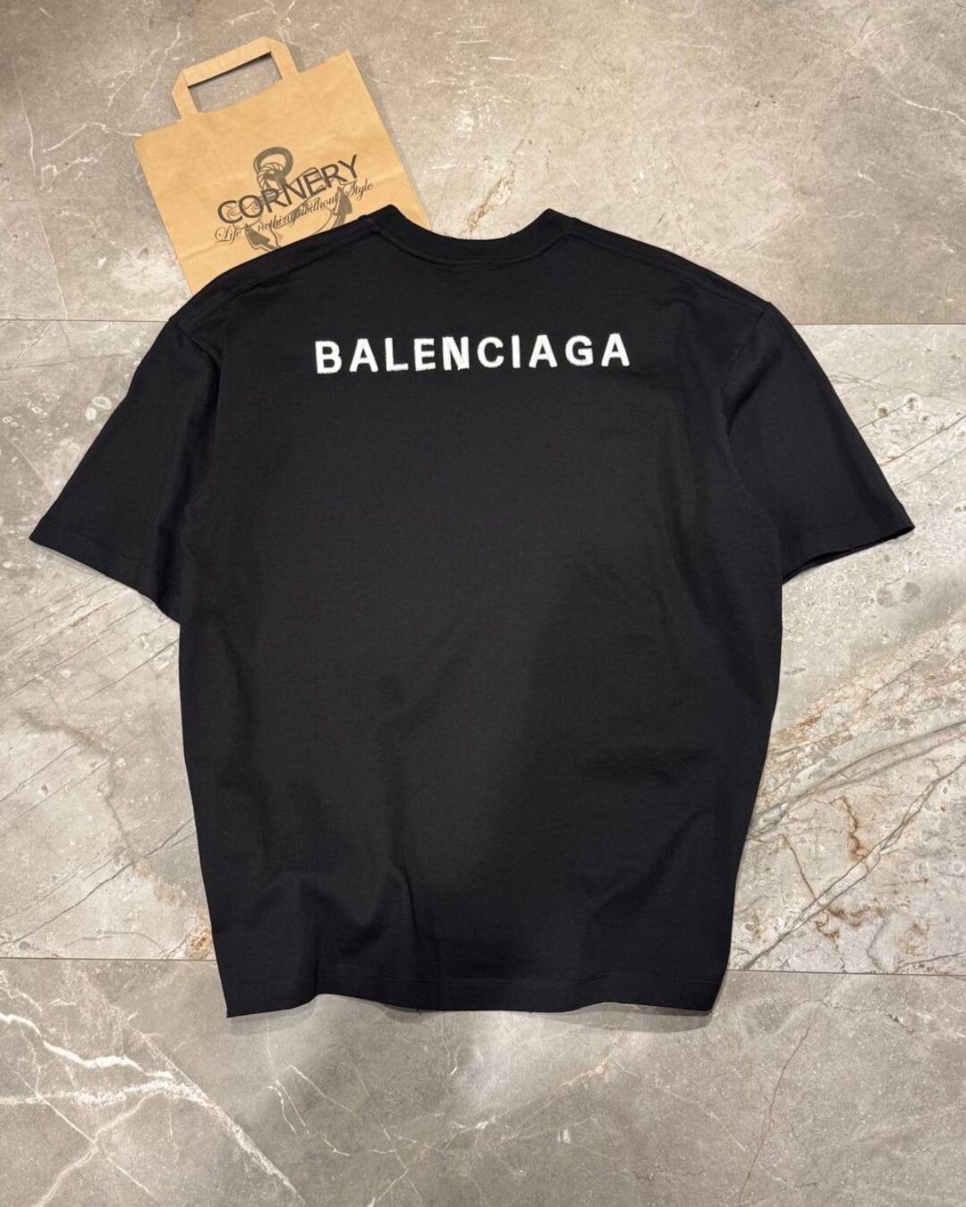 Футболка Balenciaga — изображение 2